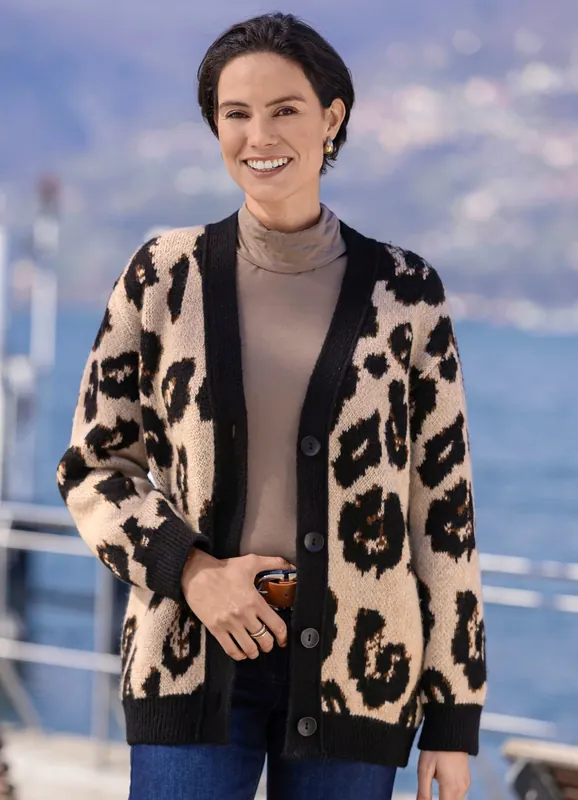 Geprüft Strickjacke mit flauschigem Griff