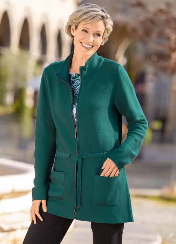 Strickjacke mit Bindeband zur Weitenregulierung Mega-Angebot