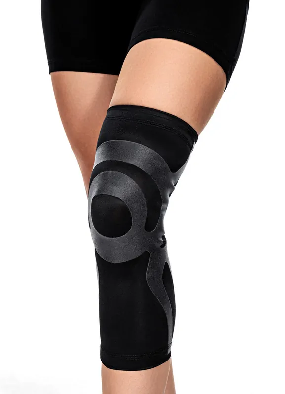 Expressversand Kniebandage mit integrierten Tapes